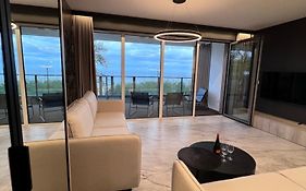 Merwede - Coastal Comfort Apartment
